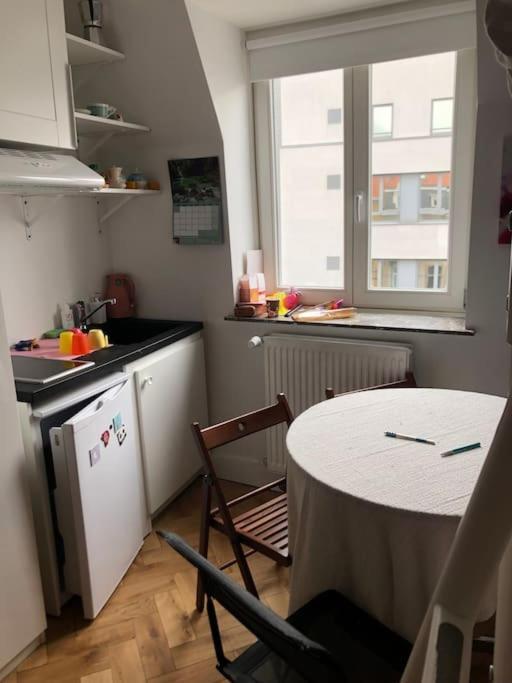 Stay In Maison De Metre In Etterbeek Βρυξέλλες Εξωτερικό φωτογραφία